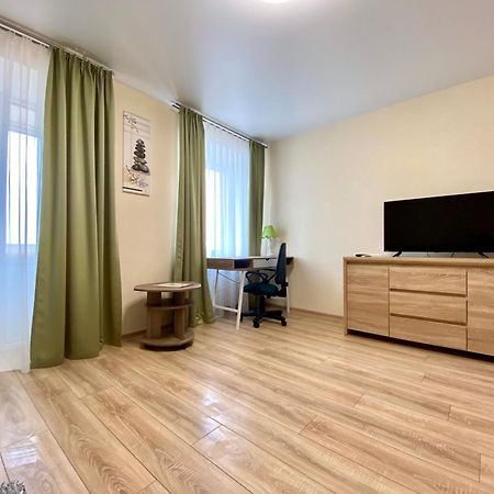 Apartpoltava Стильні 2-Кімн Апартаменти Біля Пд "Листопад" Закрита Парковка, Чек Прро المظهر الخارجي الصورة