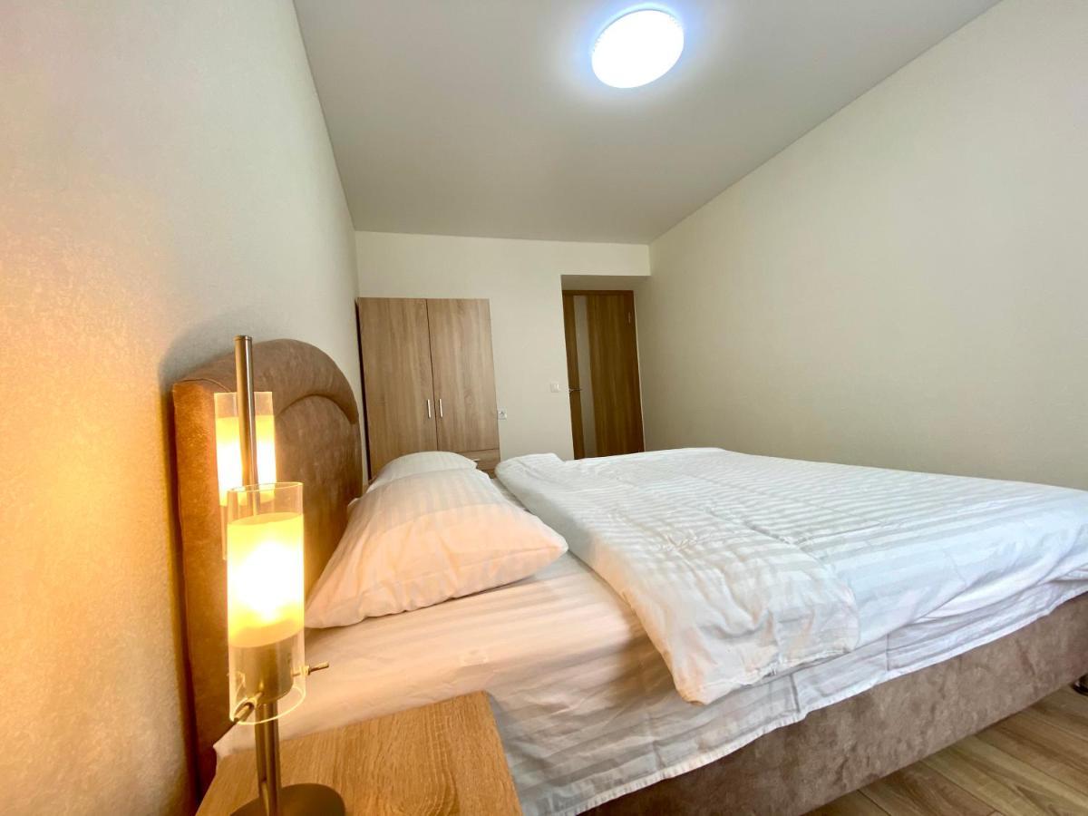 Apartpoltava Стильні 2-Кімн Апартаменти Біля Пд "Листопад" Закрита Парковка, Чек Прро المظهر الخارجي الصورة