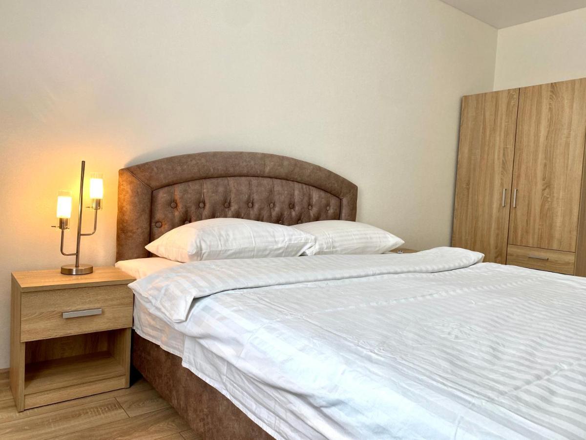 Apartpoltava Стильні 2-Кімн Апартаменти Біля Пд "Листопад" Закрита Парковка, Чек Прро المظهر الخارجي الصورة
