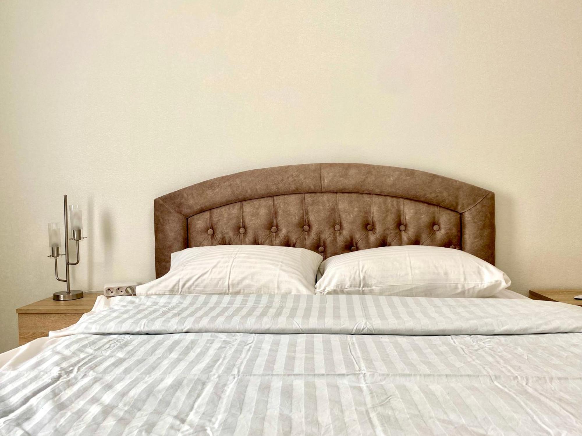 Apartpoltava Стильні 2-Кімн Апартаменти Біля Пд "Листопад" Закрита Парковка, Чек Прро المظهر الخارجي الصورة